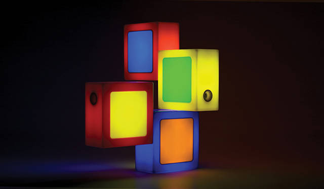 モジュール式照明器具「ツイストトゥギャザー」