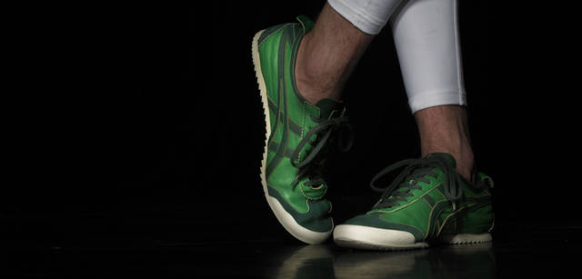 シューズ 「MEXICO 66 DELUXE」 2万2050円