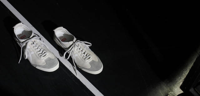 シューズ 「MEXICO 66 DELUXE」 2万2050円