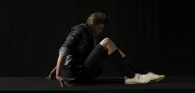 シューズ 「MEXICO 66 DELUXE」 2万2050円　