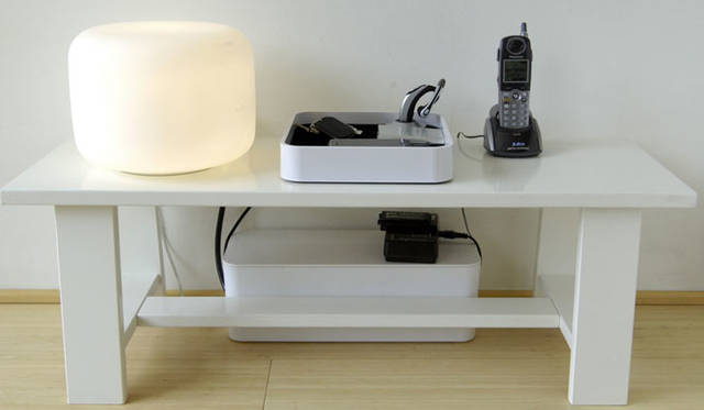 「The CableBox」があるのとないのでは、ビジュアル的にも雲泥の差だ