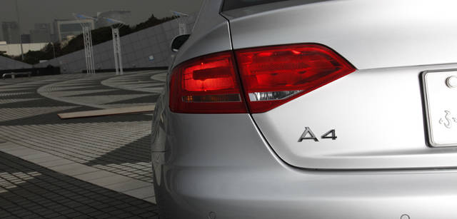 アウディ A4 1.8 TFSI × 永瀬正敏