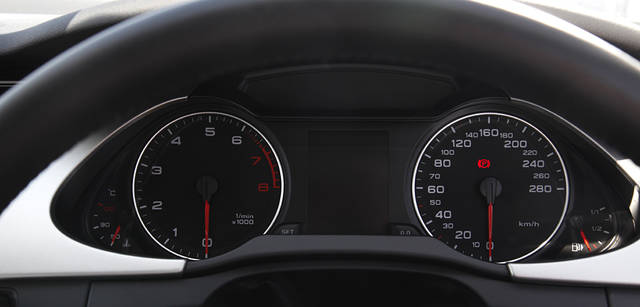 アウディ A4 1.8 TFSI × 永瀬正敏