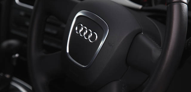 アウディ A4 1.8 TFSI × 永瀬正敏