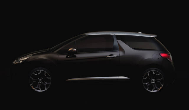 <b>CITROEN DS INSIDE｜シトロエン DS インサイド</b>