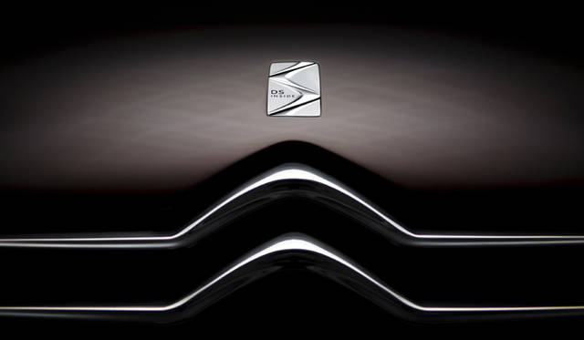 <b>CITROEN DS INSIDE｜シトロエン DS インサイド</b>