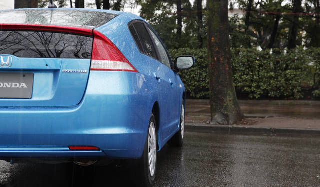 <b>HONDA INSIGHT｜ホンダ インサイト</b>