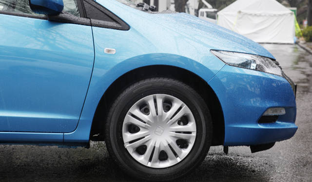 <b>HONDA INSIGHT｜ホンダ インサイト</b>