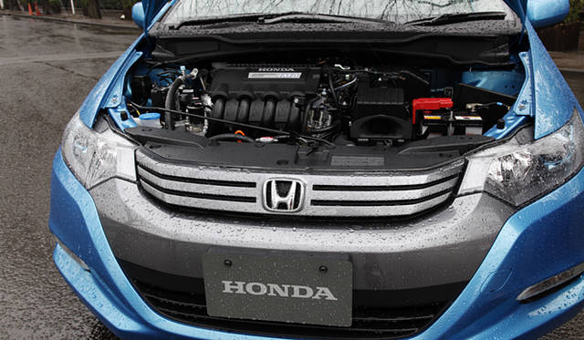 <b>HONDA INSIGHT｜ホンダ インサイト</b>