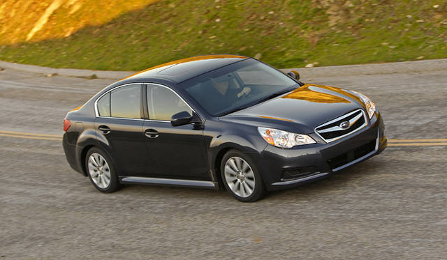 <b>SUBARU LEGACY｜スバル レガシィ</b>