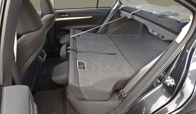 <b>SUBARU LEGACY｜スバル レガシィ</b>