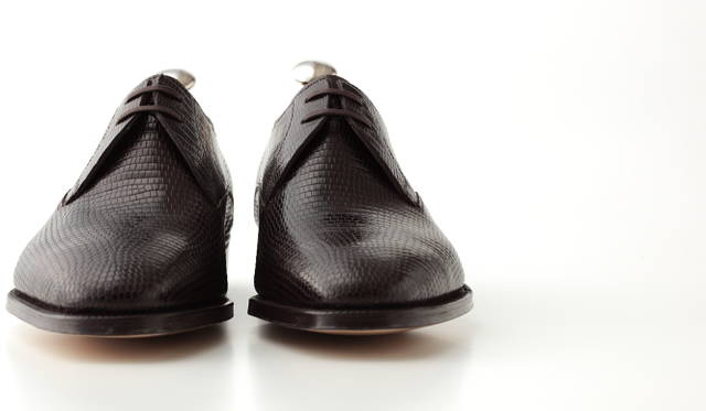 John Lobb｜ジョン ロブ　オーダー可能な「ジョン ロブ」のリザードシューズの魅力