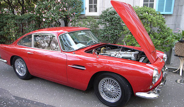 <strong>OLIVER GOLDSMITH Reception @No.4 House</strong>