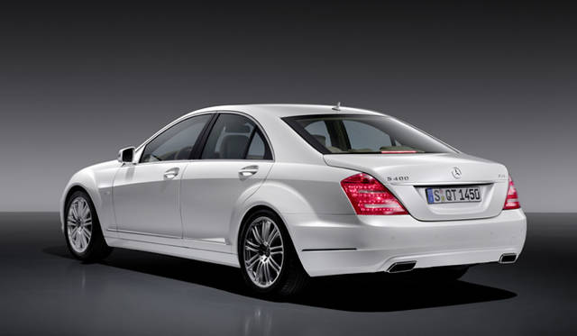 <b>Mercedes-Benz S400 BLUE HYBRID｜メルセデス・ベンツ S400 ブルーハイブリッド</b>