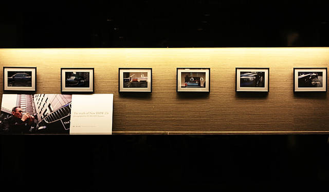 New BMW Z4 × ISETAN Men’s｜伊勢丹新宿店メンズ館８階ギャラリーでは、操上和美氏の撮影によるニューBMW Z4の写真を展示