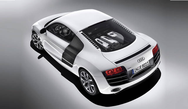 <b>Audi R8 5.2 FSI quattro｜アウディ R8 5.2 FSIクワトロ</b>