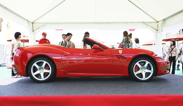 <b>Ferrari California｜フェラーリ・カリフォルニア</b>