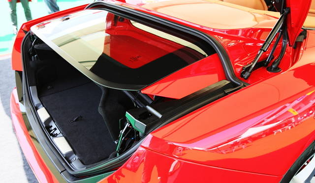 <b>Ferrari California｜フェラーリ・カリフォルニア</b>