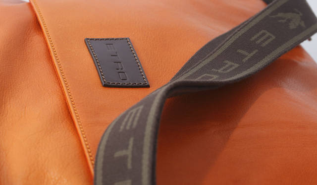 <b>ETRO｜エトロ</b>　バッグ 14万2800円