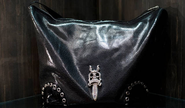 <b>CHROME HEARTS｜クロムハーツ</b>　ショルダーバッグ 62万1600円