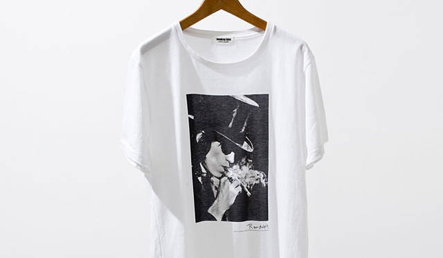 <b>BEAUTY & YOUTH UNITED ARROWS｜ビューティ＆ユース ユナイテッドアローズ</b>　 MONKEY TIME×Mike RandolphコラボTシャツ 7350円（MONKEY TIME）