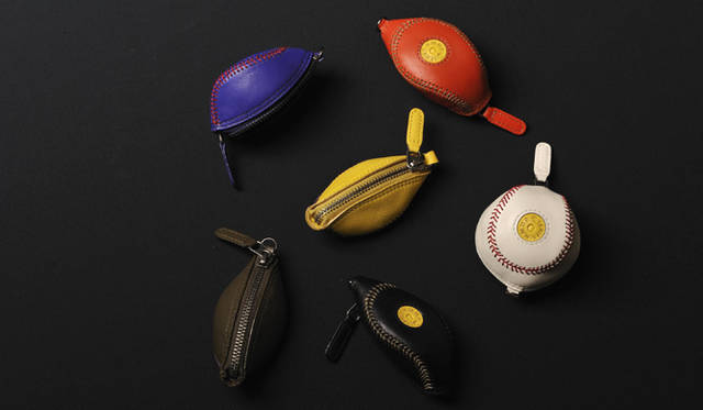 「HIKARU MATSUMURA THE UNIQUE-BAG」 毎シーズン展開するコインケース。フェア中にも展開。各5775円