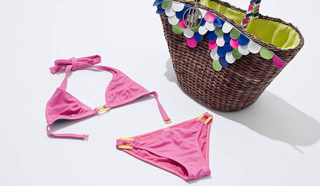 <b>BEAUTY＆YOUTH UNITED ARROWS｜ビューティ＆ユース ユナイテッドアローズ</b>　「Lepidos」 ブラトップ7875円、ショーツ6825円、バッグ1万9950円（KIRALY）