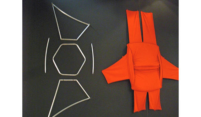 「GIADA」の部品を壁面で展示していました