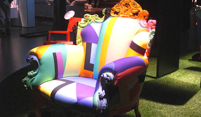 同じく「カッペリーニ」より、アレッサンドロ・メンディーニの「PROUST GEOMETRICA」。こちらは以前発表されたもののリメイクバージョン