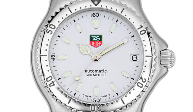 　S/elの初代モデル