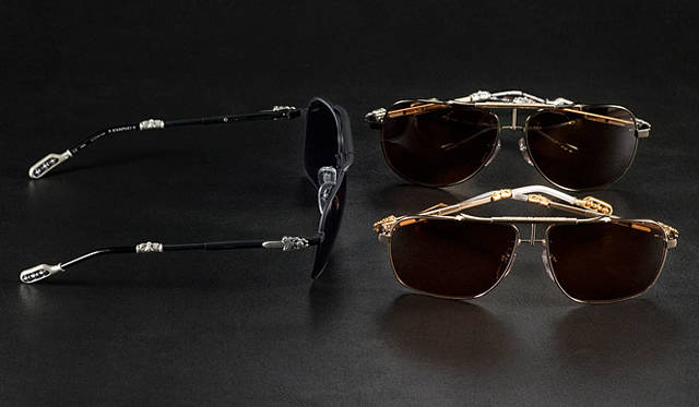 <b>CHROME HEARTS｜クロムハーツ</b>　「CHROME HEARTS（クロムハーツ）」 モデル「2KANCHU」メガネ17万1150円。フロント部、テンプル部が調節できるようになっているのが特徴