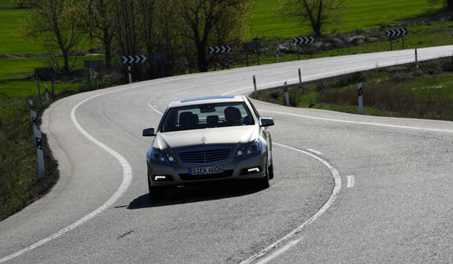 <b>Mercedes-Benz E Class｜メルセデス・ベンツ Eクラス</b>