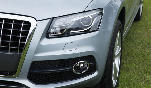 <b>Audi Q5｜アウディ Q5</b>