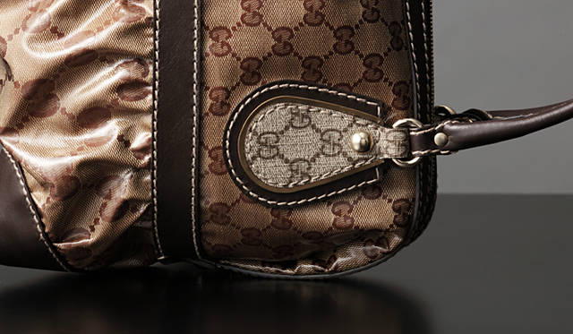 <strong>GUCCI｜グッチ</strong>　オリジナルGGパターンのコンビネーション Crystal Mix