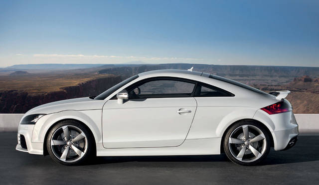 Audi TT RS｜アウディ TT RS