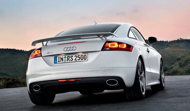 Audi TT RS｜アウディ TT RS