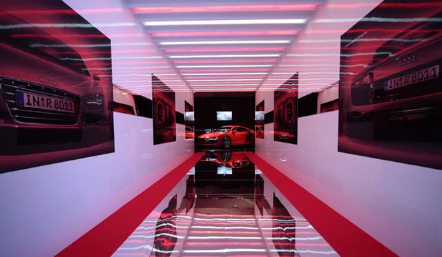 Audi R8 5.2 FSI quattro｜アウディ R8 5.2 FSI クワトロ 