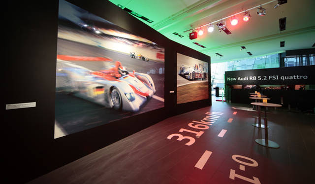 Audi R8 5.2 FSI quattro｜アウディ R8 5.2 FSI クワトロ 