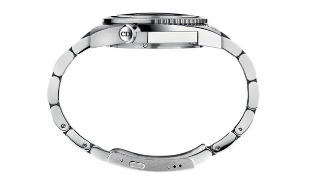 「DIOR HOMME（ディオール オム）」CHIFFRE ROUGE D01 42MM（シフル ルージュ D01 42ミリ）39万9000円