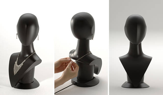 「フラワー・ロボティクス」アッパートルソタイプ「U.T.Palette（ユー・ティー・パレット）」©FlowerRobotics,Inc.