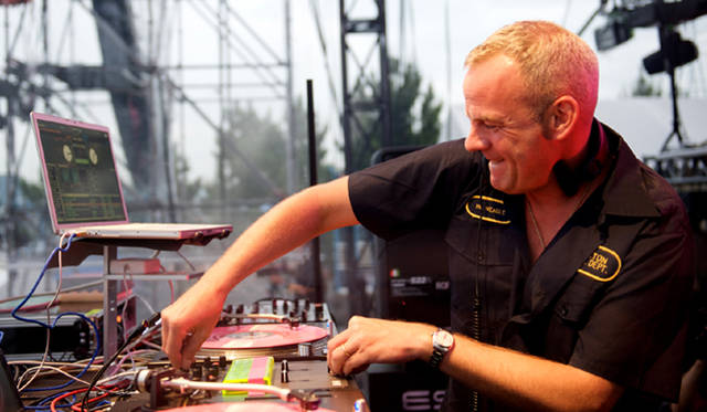 FATBOY SLIM (ファットボーイ・スリム） Photo By KOTARO