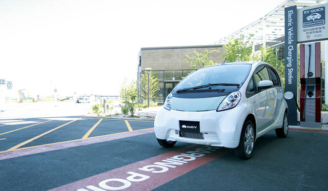 MITSUBISHI i-MiEV｜三菱 アイ‐ミーブ
