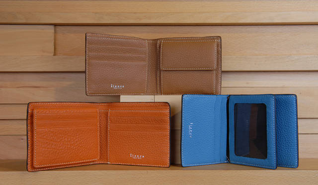 リアンカ セントラル｜lianca CENTRAL　「ウォレット」上：1万4805円、左：2万790円、右：1万7535円