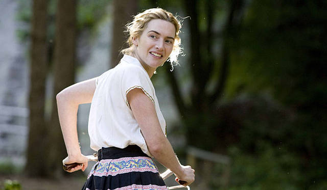 映画『愛を読むひと』 © 2008 TWCGF Film Services II, LLC. All rights reserved.