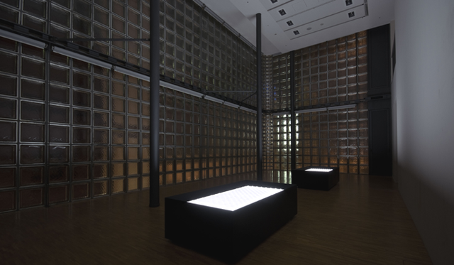 メゾンエルメス8階フォーラム 名和晃平「L_B_S」展 © OMOTE Nobutada  Courtesy of the Hermès Foundation