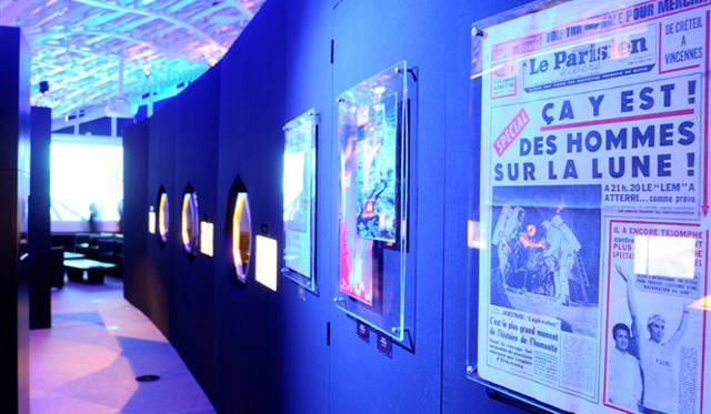 　オメガ スピードマスター月着陸40周年記念エキシビション （写真＝上重泰秀）