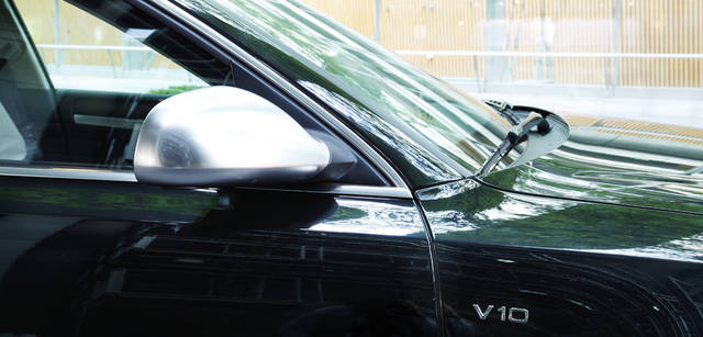 Audi S8｜アウディ S8 × 東儀秀樹