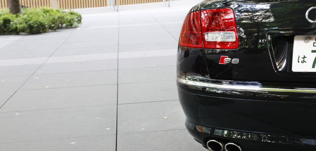 Audi S8｜アウディ S8 × 東儀秀樹