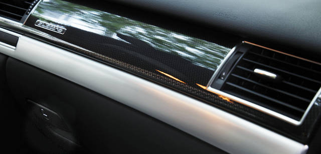 Audi S8｜アウディ S8 × 東儀秀樹