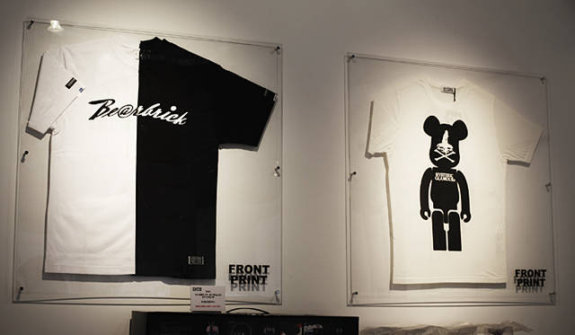 エキシビション開催記念販売商品